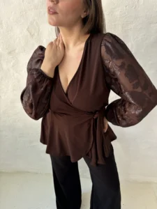 Blusa sally - Cómoda (foto 2)