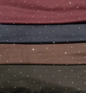 Blusa dora con strass - Cómoda (foto 3)